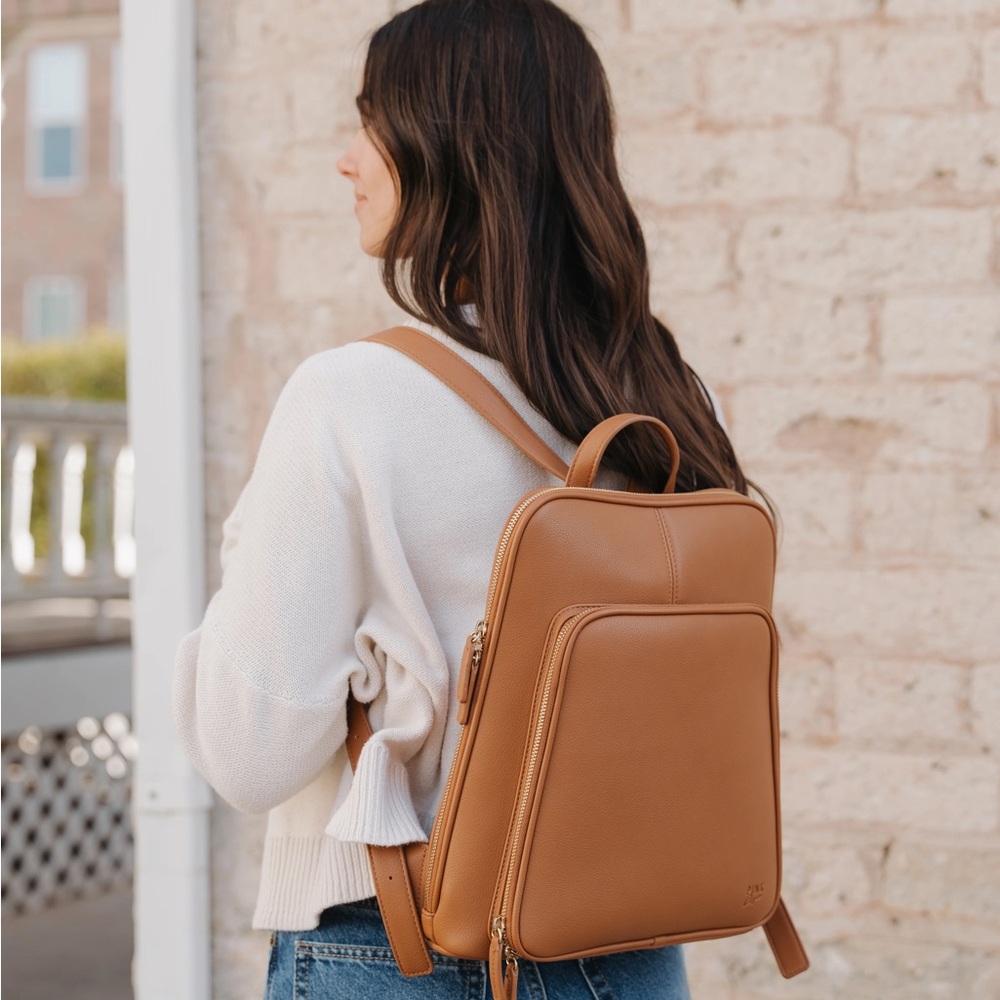 OLIVIA BACKPACK